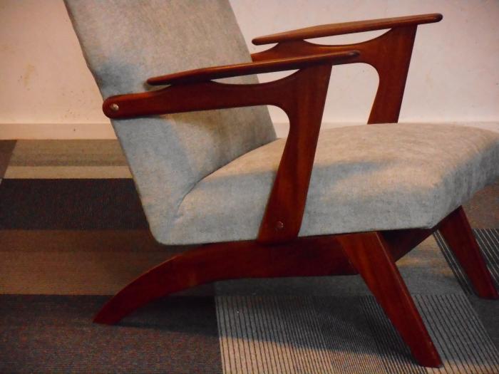 Mooie fifties teak vintage retro design fauteuil. - Spirit Retro Design